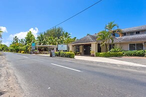 Moana Sands Beachfront Hotel