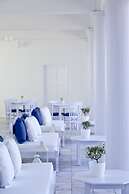 Mrs Chryssana Beach Hotel