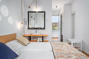 Mrs Chryssana Beach Hotel