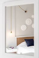 Mrs Chryssana Beach Hotel