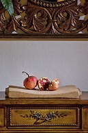 Mrs Chryssana Beach Hotel