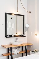 Mrs Chryssana Beach Hotel