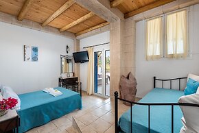 Agnanti Beach Studios