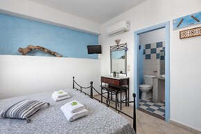 Agnanti Beach Studios