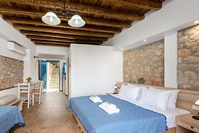 Agnanti Beach Studios