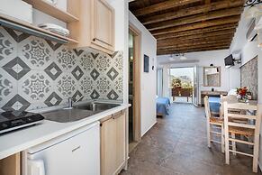 Agnanti Beach Studios