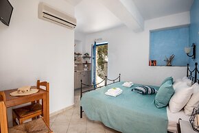 Agnanti Beach Studios