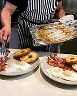 Summer Breeze Guest House