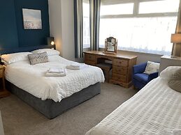 Summer Breeze Guest House