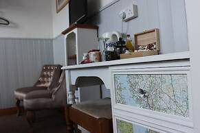 Invergarry Room Only Guest House