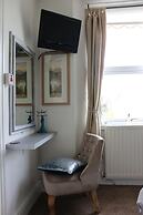 Invergarry Room Only Guest House