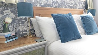 Invergarry Room Only Guest House