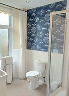 Invergarry Room Only Guest House