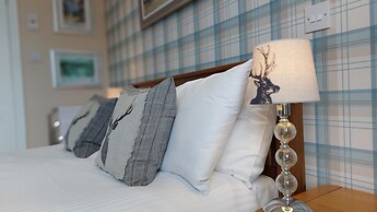 Invergarry Room Only Guest House