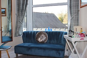 Invergarry Room Only Guest House