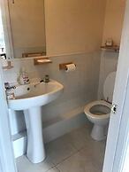 Bridgeside Guest House