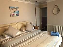 Bridgeside Guest House