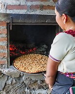 Eco Hotel Uxlabil Atitlan