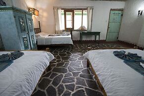 Eco Hotel Uxlabil Atitlan