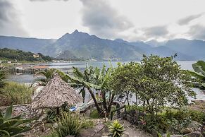 Eco Hotel Uxlabil Atitlan
