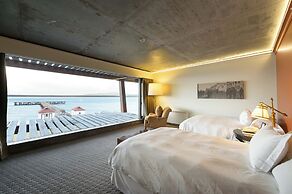 The Singular Patagonia