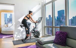 YOTEL New York Times Square