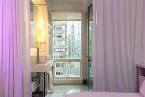YOTEL New York Times Square