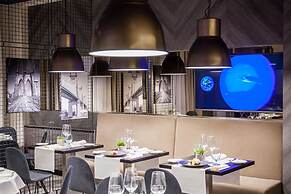 Galaxy Hotel