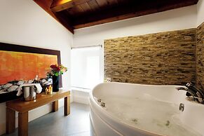 Palazzo Brunaccini Boutique Hotel