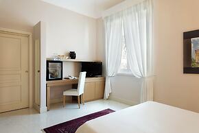 Palazzo Brunaccini Boutique Hotel