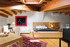 Palazzo Brunaccini Boutique Hotel