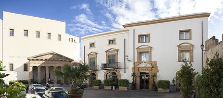 Palazzo Brunaccini Boutique Hotel