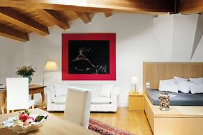 Palazzo Brunaccini Boutique Hotel