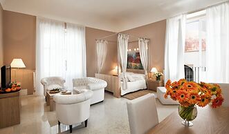 Palazzo Brunaccini Boutique Hotel