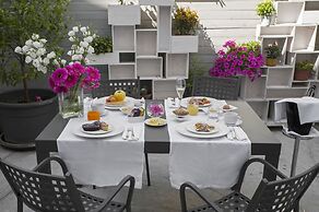 Palazzo Brunaccini Boutique Hotel