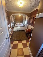 Wakamow Heights Bed & Breakfast