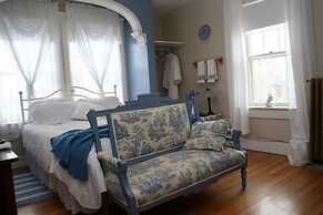 Wakamow Heights Bed & Breakfast