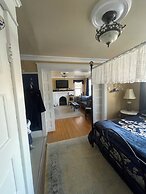 Wakamow Heights Bed & Breakfast