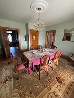 Wakamow Heights Bed & Breakfast