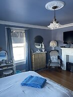 Wakamow Heights Bed & Breakfast