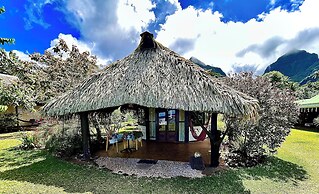Linareva Moorea Beach Resort