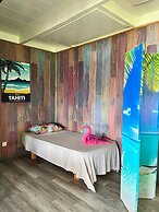 Linareva Moorea Beach Resort