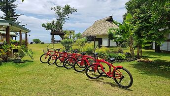 Linareva Moorea Beach Resort