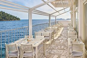 Aminess Younique Lume Hotel