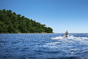 Aminess Younique Lume Hotel