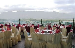 Courtyard Hotel @ 1Borneo