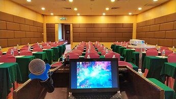 Courtyard Hotel @ 1Borneo