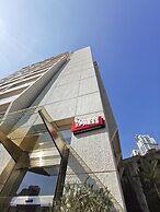 The Smallville Xpress Hotel