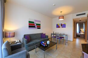 The Smallville Xpress Hotel