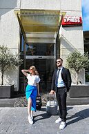 The Smallville Xpress Hotel